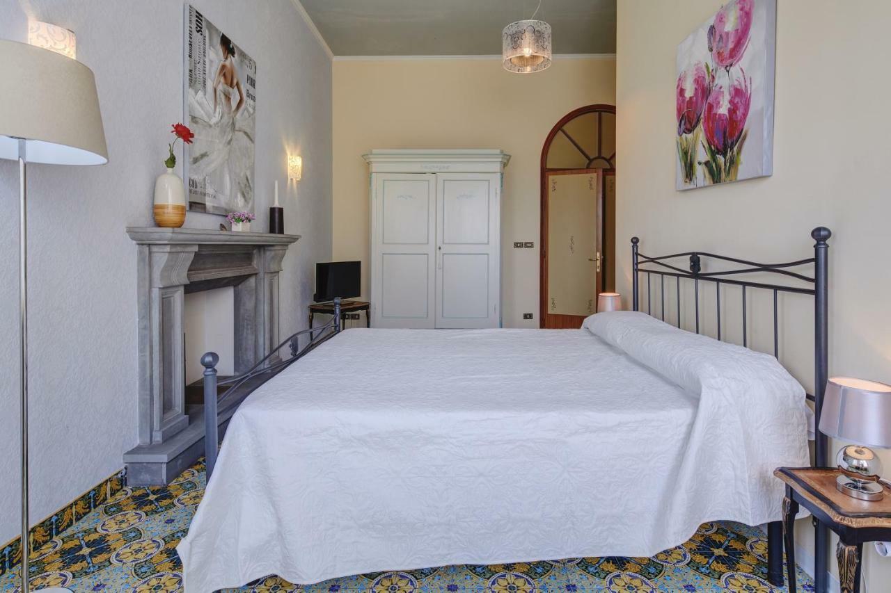 Sette Note Guest House Арецо Екстериор снимка
