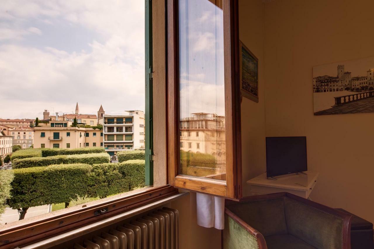 Sette Note Guest House Арецо Екстериор снимка